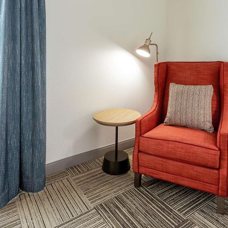 Hilton Garden Inn Minneapolis Saint Paul-Shoreview Exterior photo