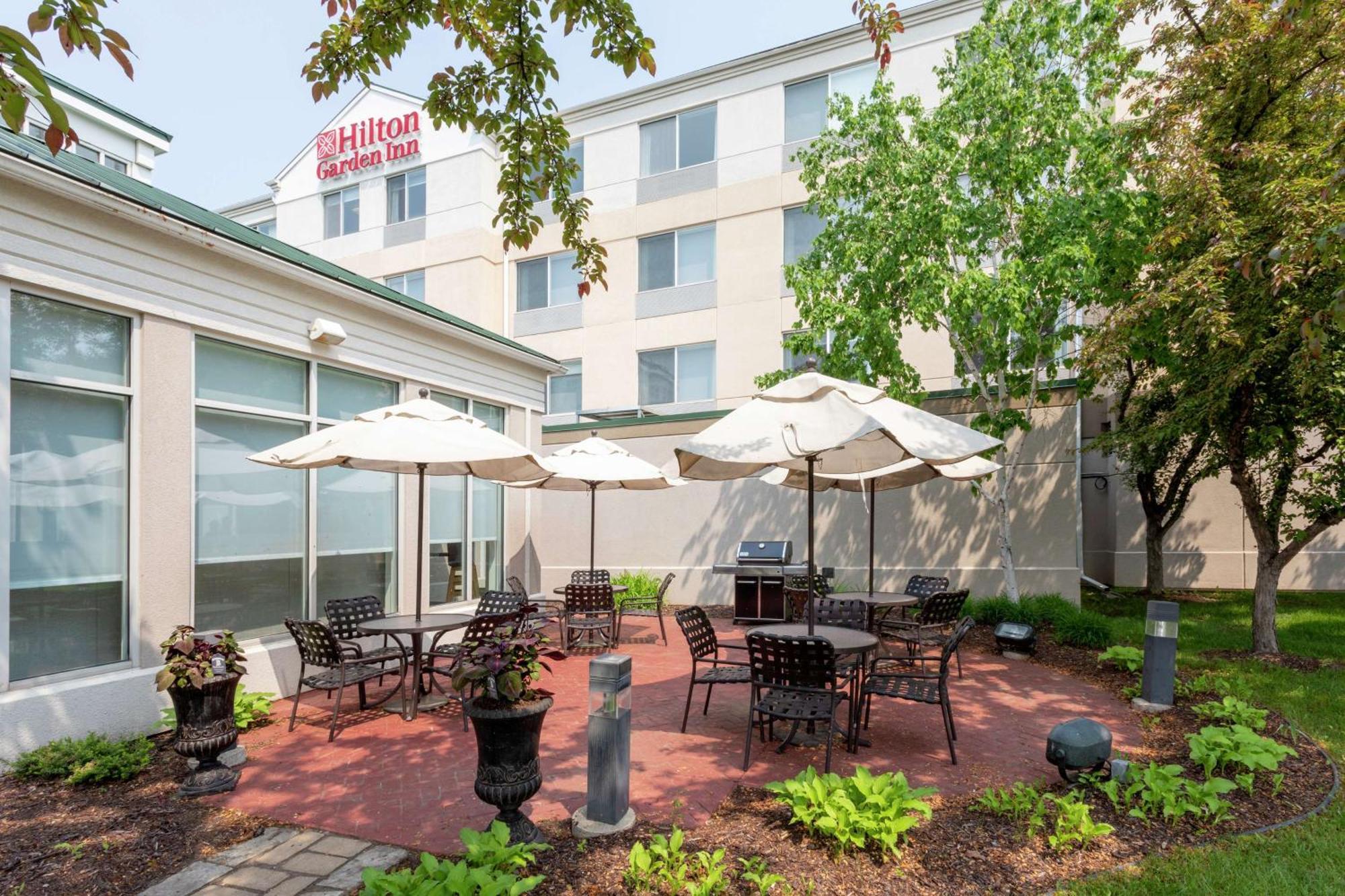 Hilton Garden Inn Minneapolis Saint Paul-Shoreview Exterior photo
