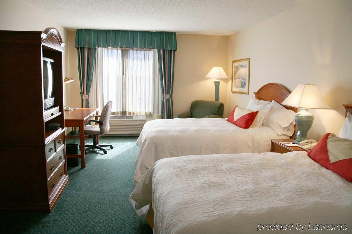 Hilton Garden Inn Minneapolis Saint Paul-Shoreview Exterior photo